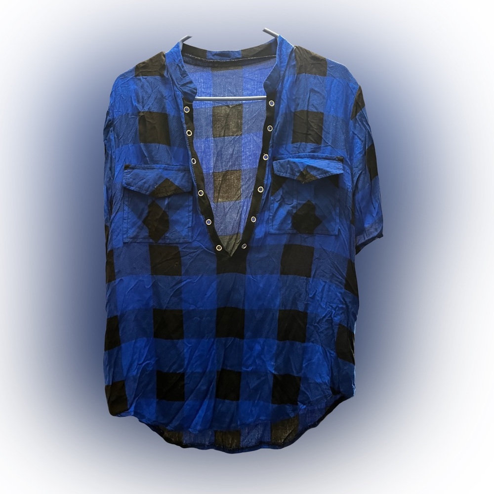 Source Unknown Blue and Black Checkered Women's Button Down Shirt